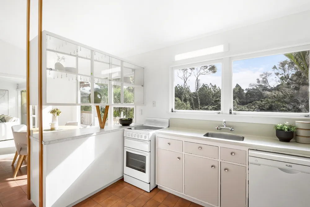 Photos of 15 Kauri Road