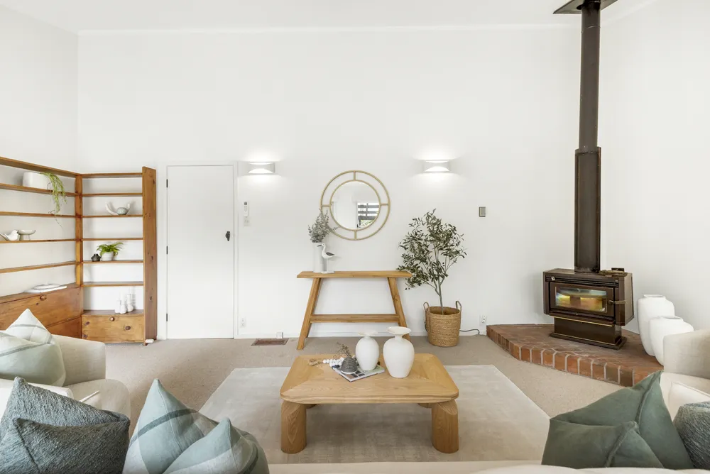 Photos of 15 Kauri Road