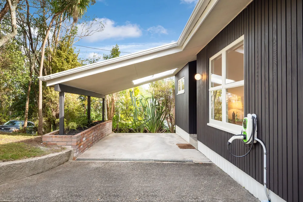 Photos of 15 Kauri Road