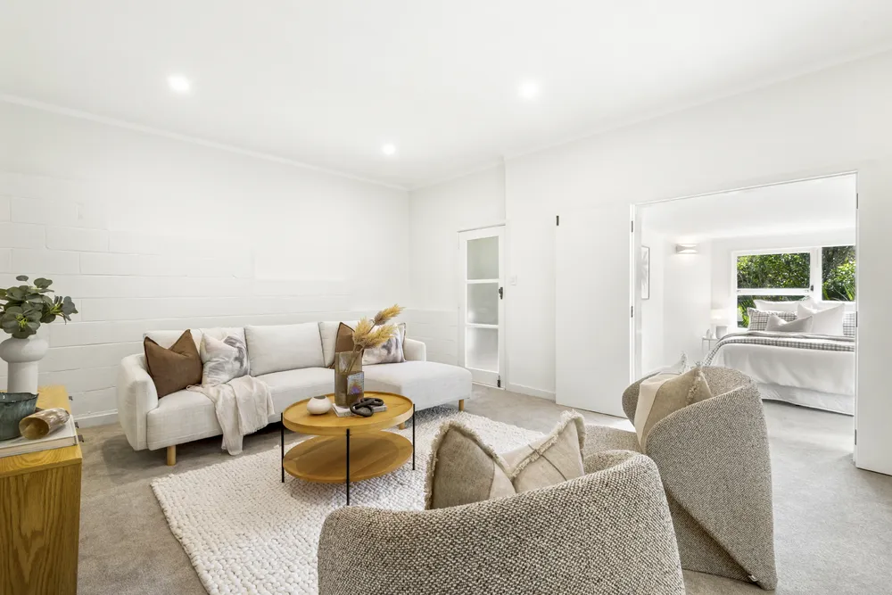 Photos of 15 Kauri Road