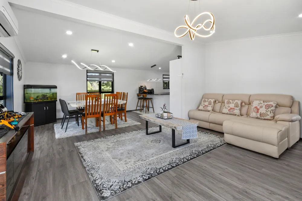 Photos of 22 Dale Road