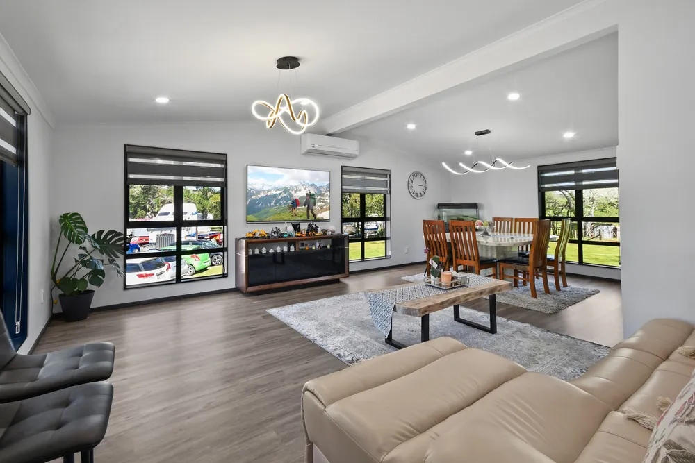 Photos of 22 Dale Road