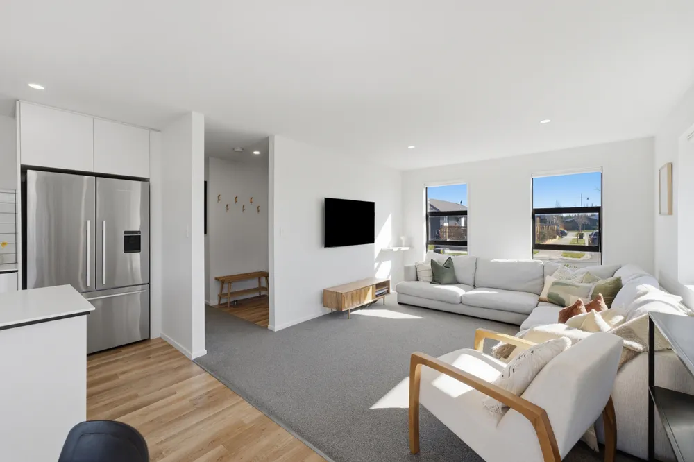 Photos of 10 Helicon Street