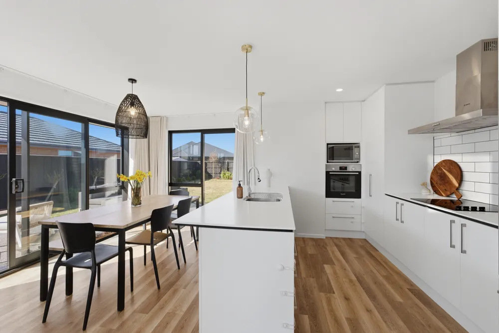Photos of 10 Helicon Street