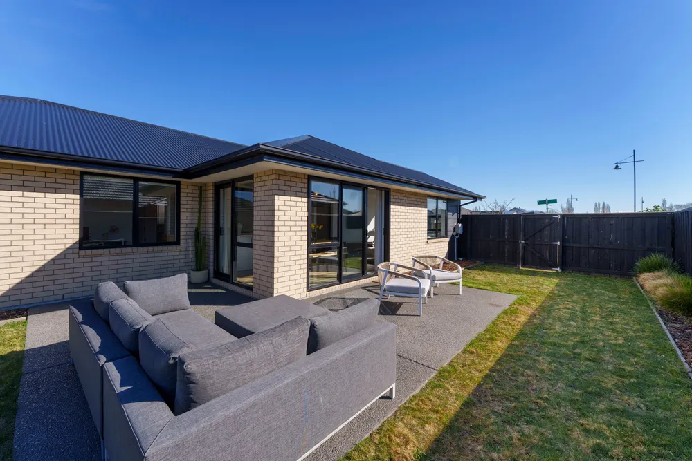 Photos of 10 Helicon Street