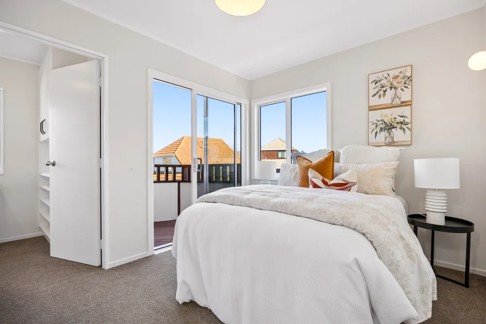 Photos of 8A Derby Downs Place