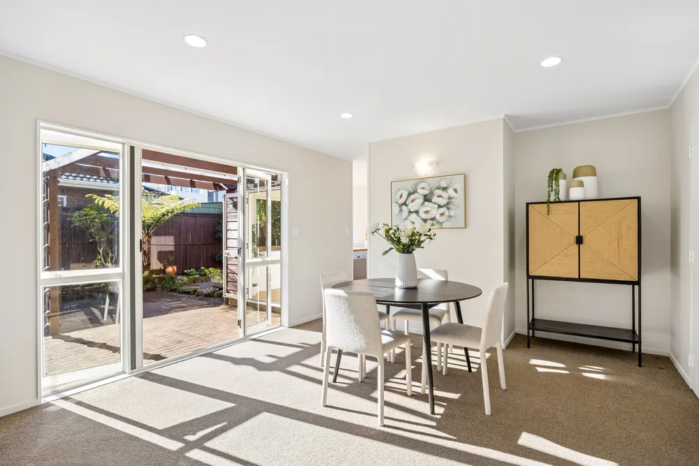 Photos of 8A Derby Downs Place