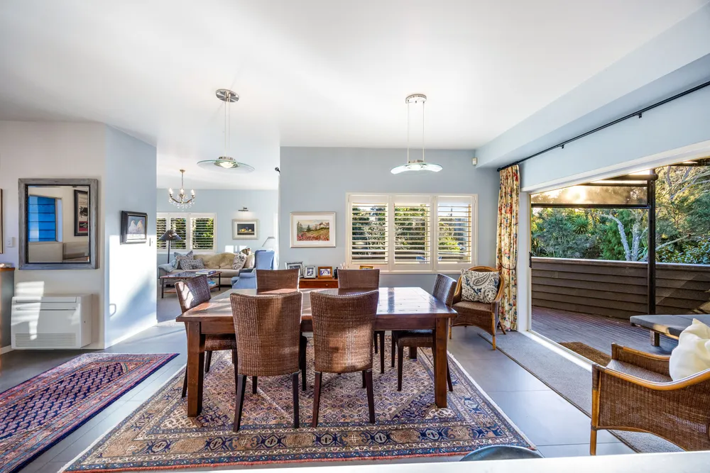 Photos of 33 Chamari Close