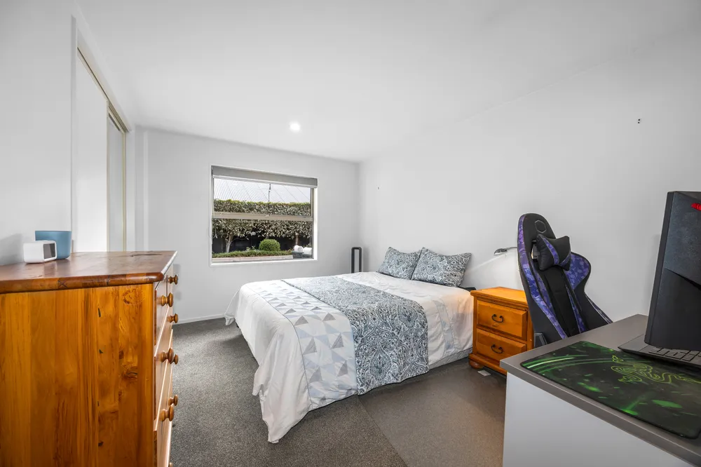 Photos of 99 Bibiana Street
