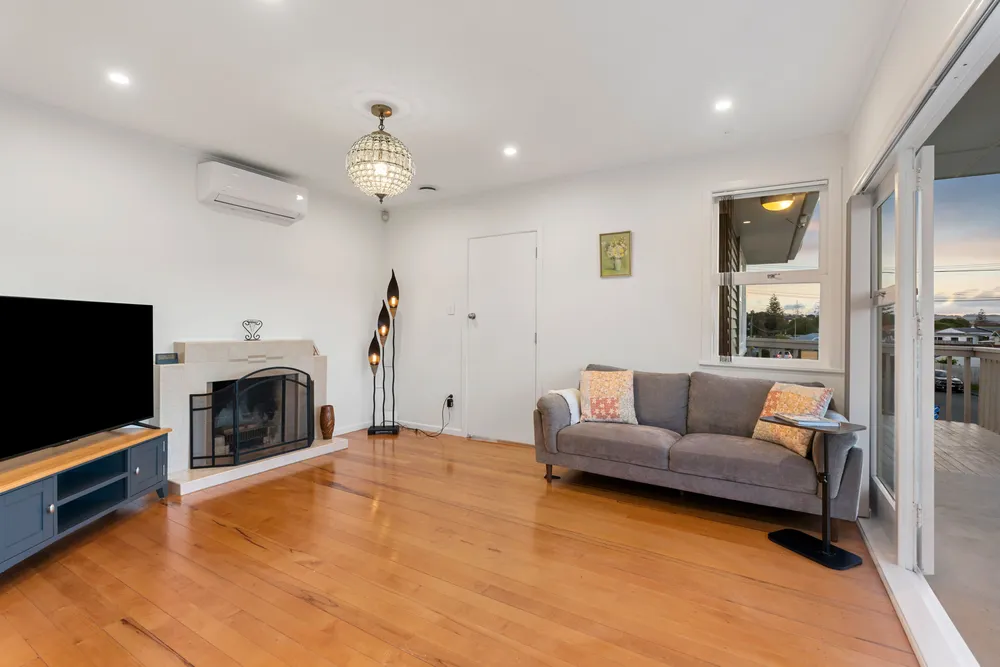 Photos of 42A John Davis Road