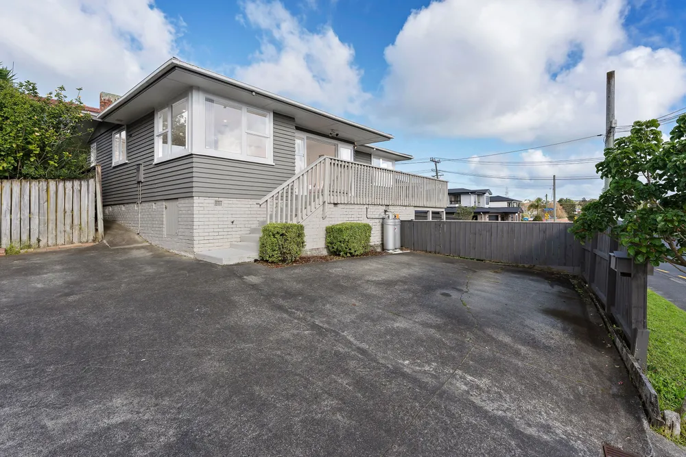 Photos of 42A John Davis Road