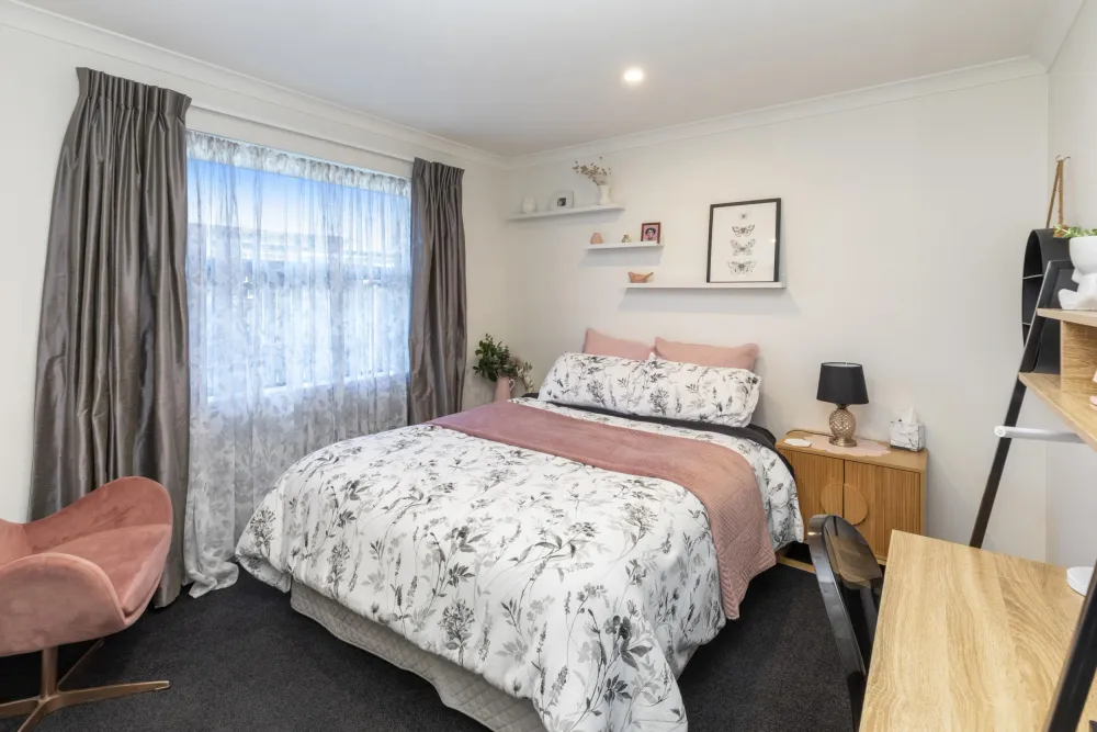 Photos of 17 Parawai Street
