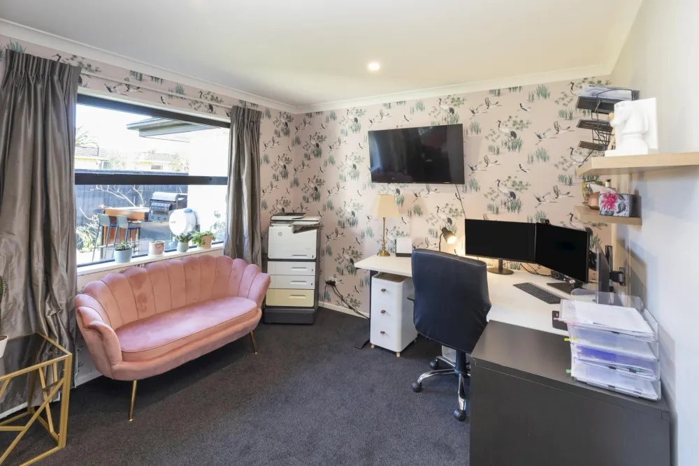 Photos of 17 Parawai Street