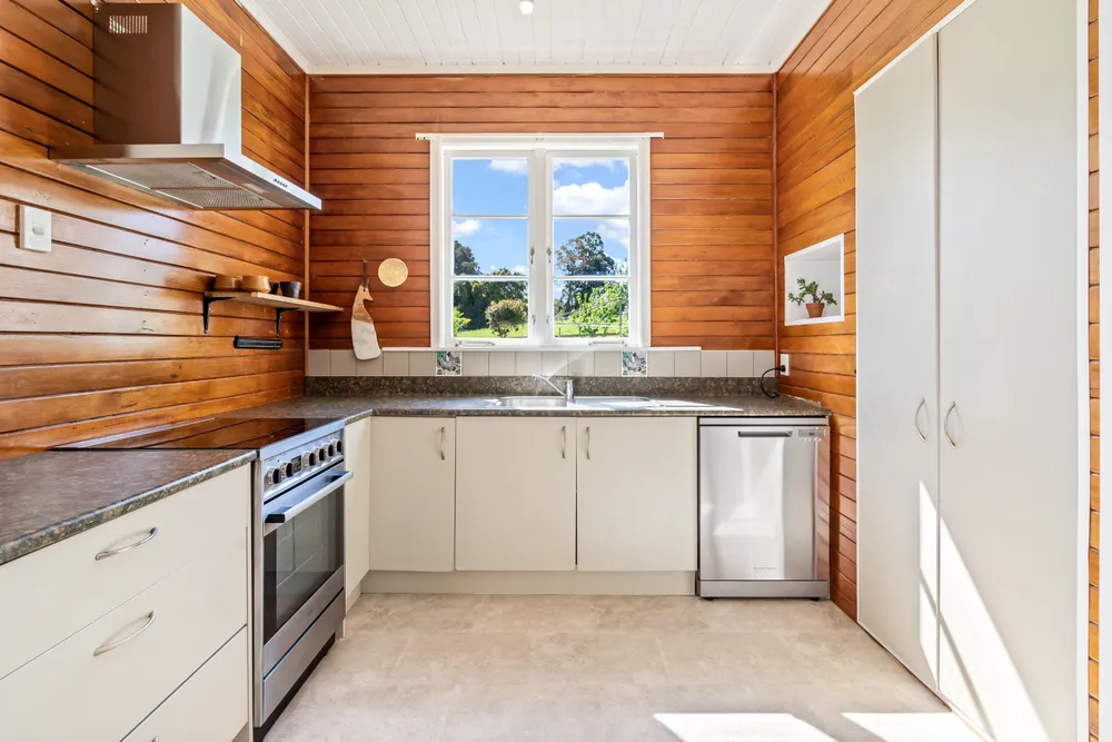 Photos of 11 Kiripaka Road