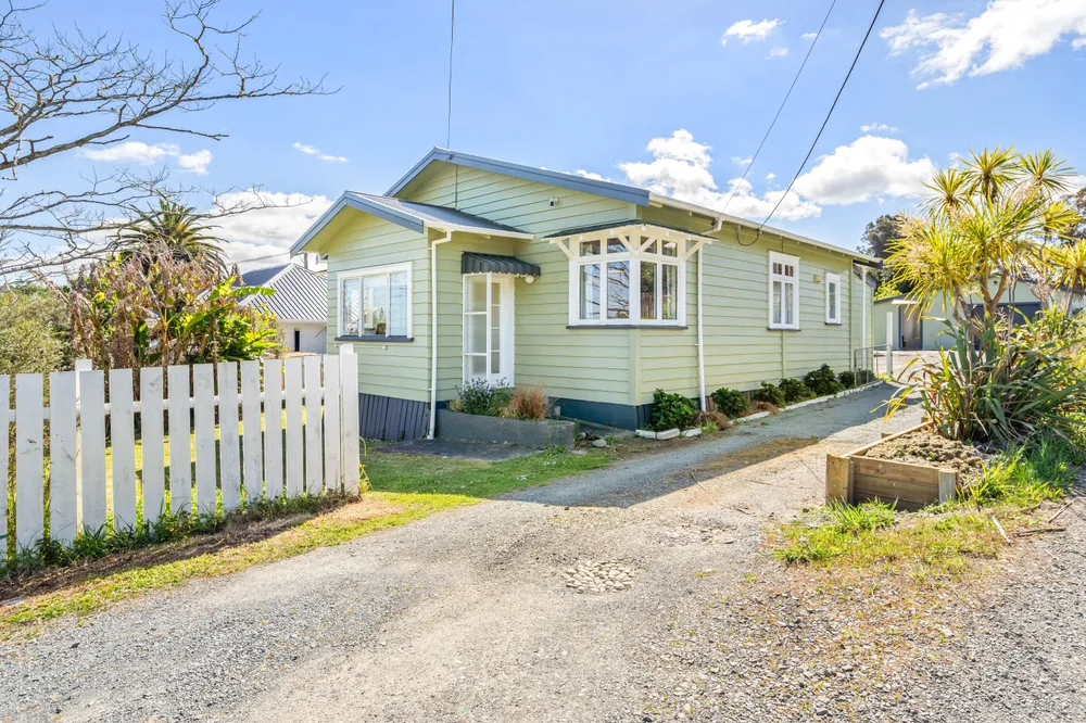 Photos of 11 Kiripaka Road