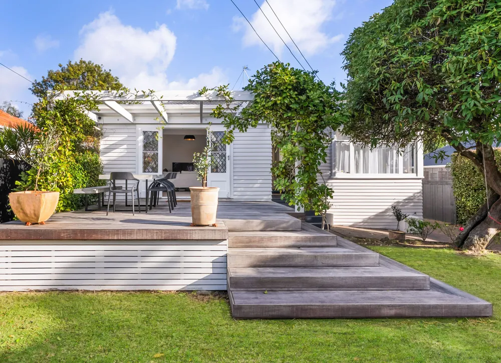 Photos of 30 Margaret Avenue