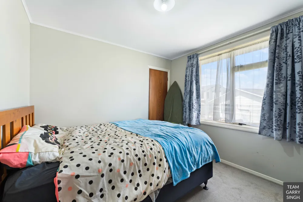 Photos of 16 Fleming Street