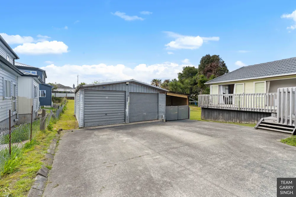 Photos of 16 Fleming Street