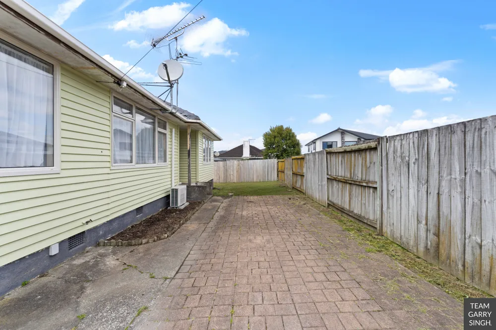 Photos of 16 Fleming Street