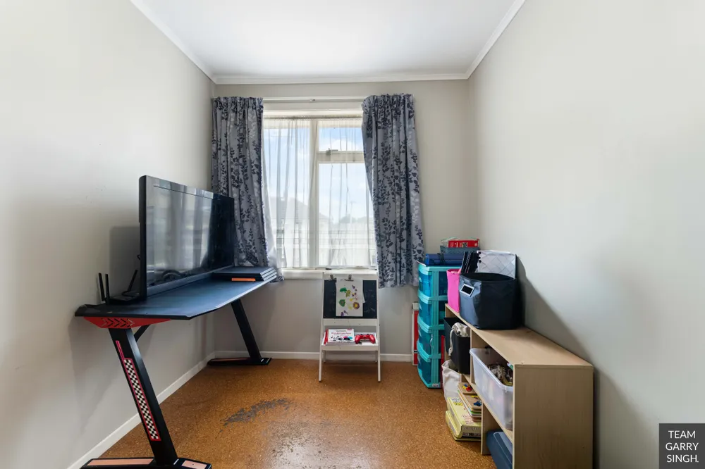 Photos of 16 Fleming Street