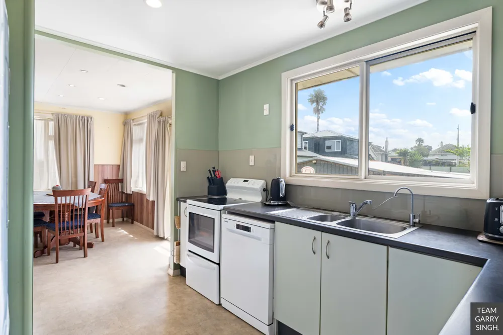 Photos of 16 Fleming Street