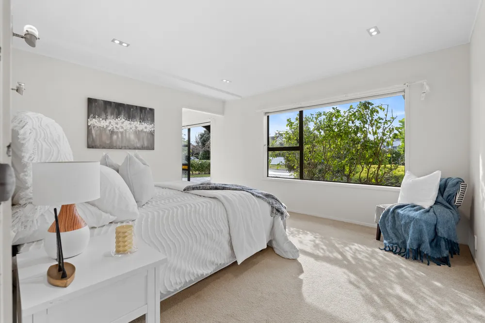 Photos of 2 Edgewater Grove