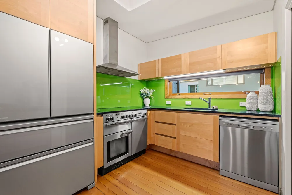 Photos of 122 Esplanade