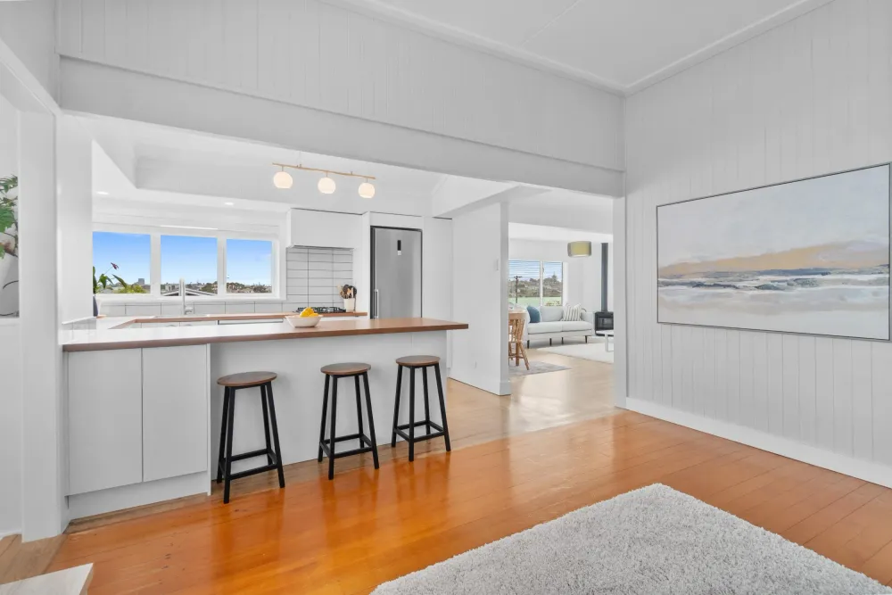 Photos of 38 Aramoana Avenue