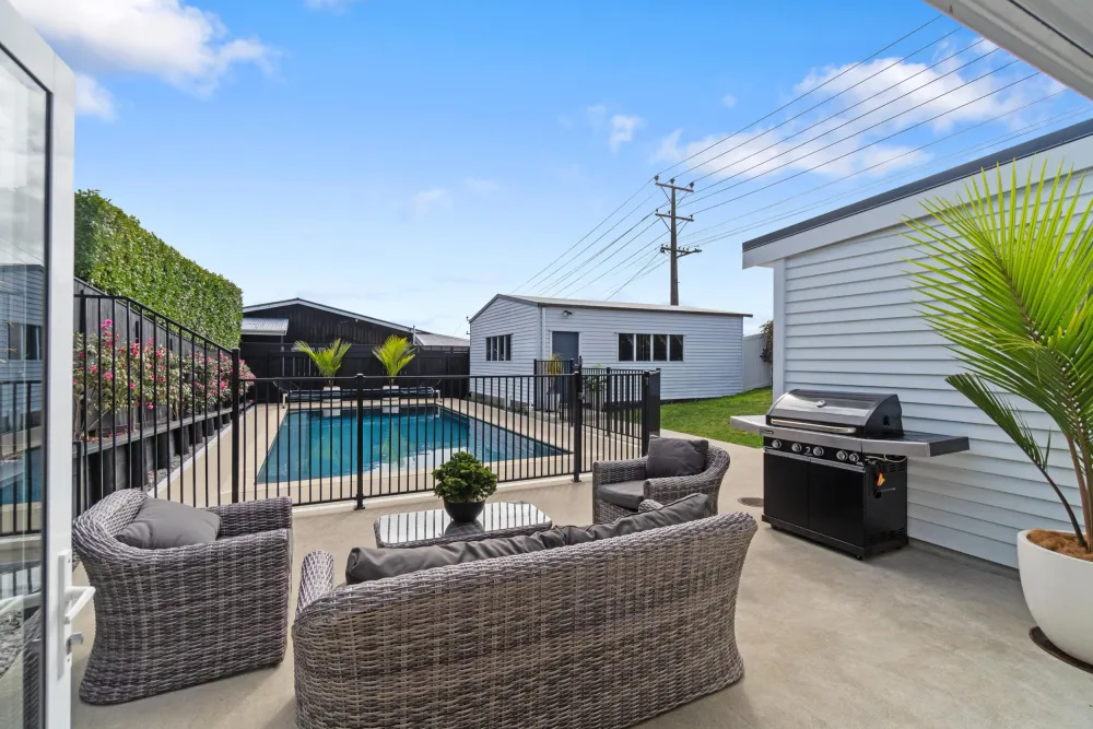 Photos of 38 Aramoana Avenue