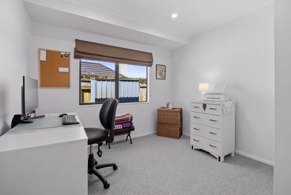 Photos of 36A Vincent Street