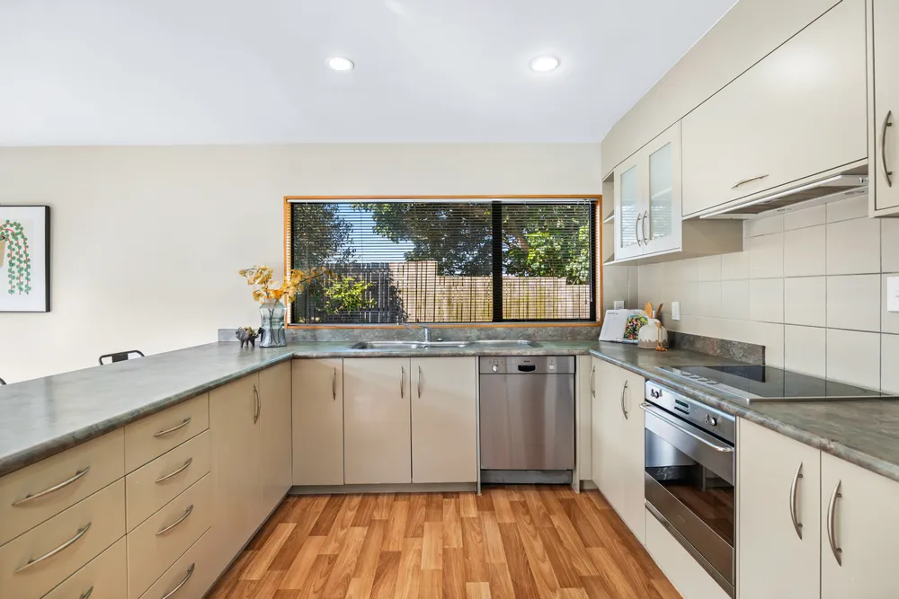 Photos of 14A Albatross Road