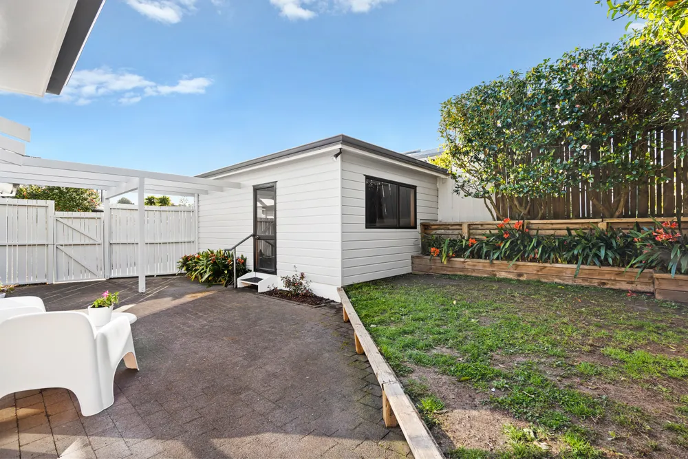 Photos of 14A Albatross Road