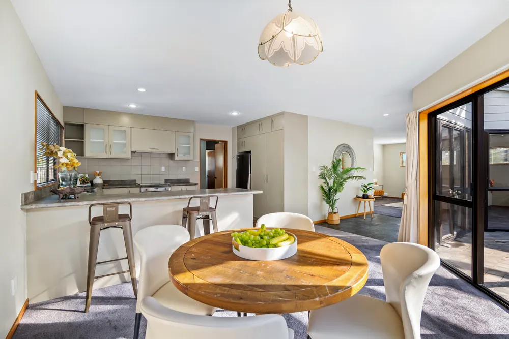 Photos of 14A Albatross Road