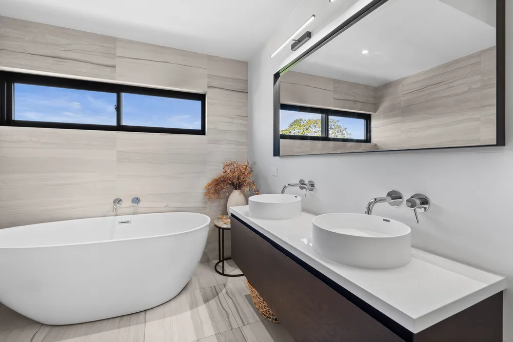 Photos of 1B Northumberland Avenue