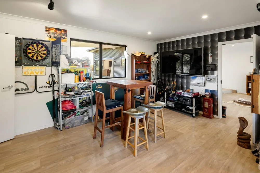 Photos of 299A Waikeria Road