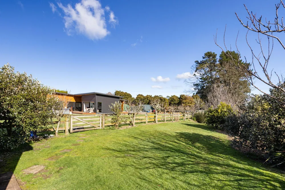 Photos of 299A Waikeria Road