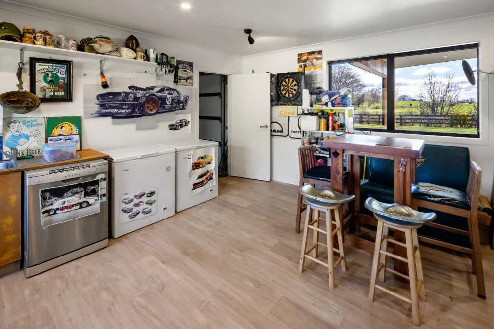 Photos of 299A Waikeria Road