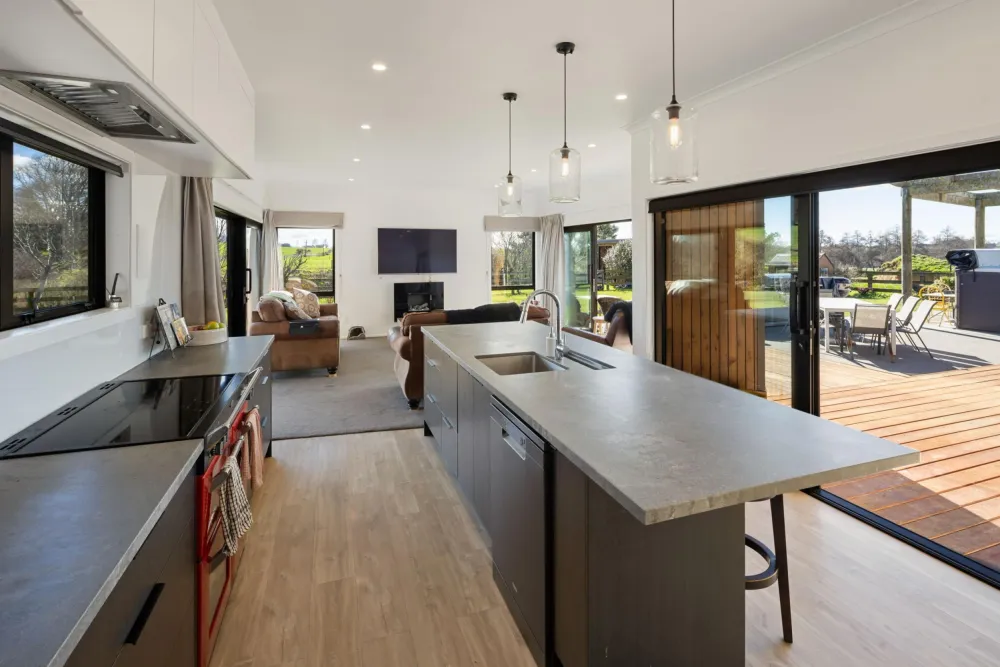 Photos of 299A Waikeria Road