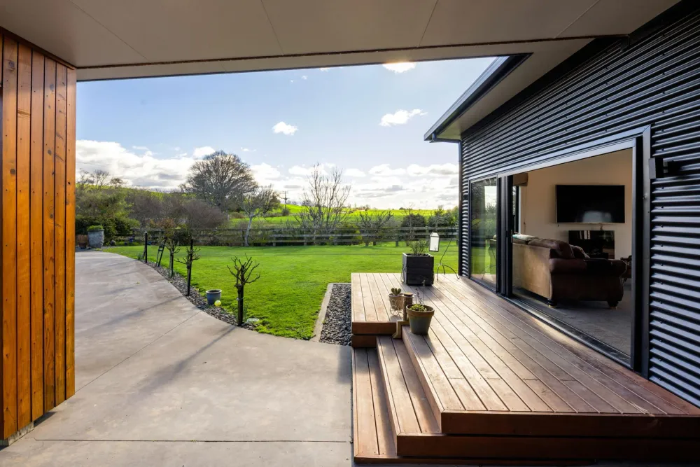Photos of 299A Waikeria Road