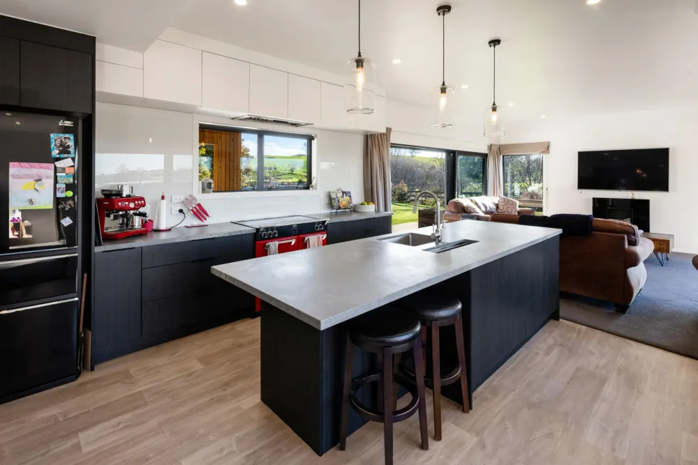 Photos of 299A Waikeria Road