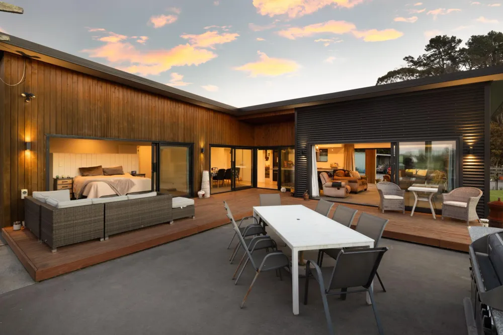 Photos of 299A Waikeria Road