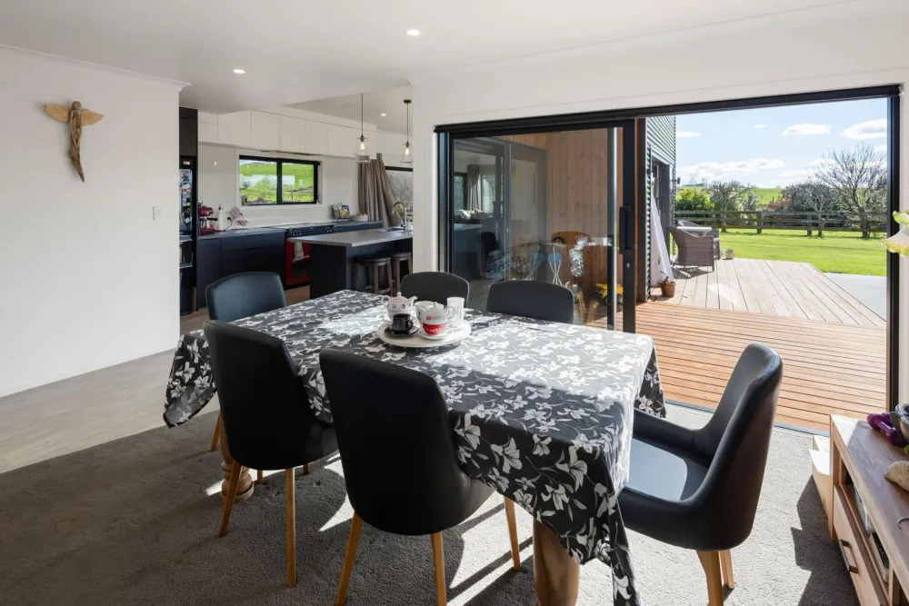 Photos of 299A Waikeria Road