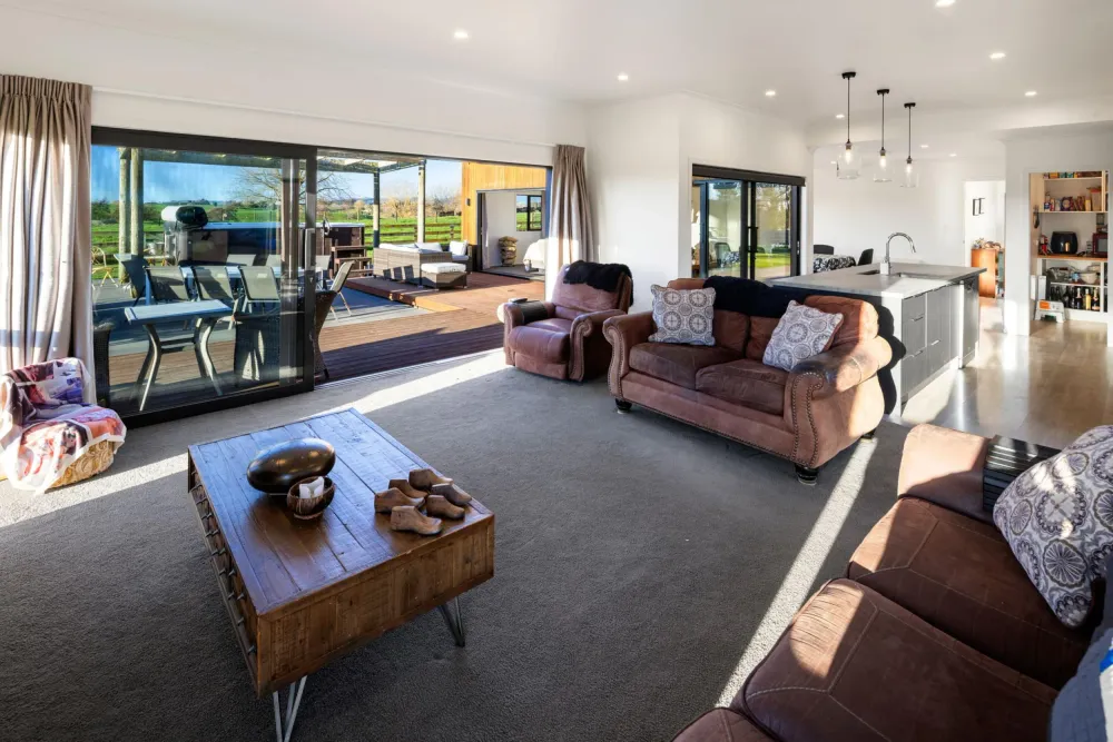 Photos of 299A Waikeria Road