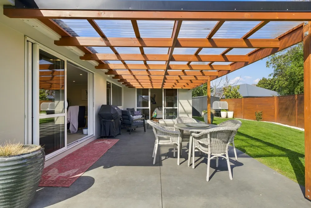 Photos of 61 Kotuku Crescent