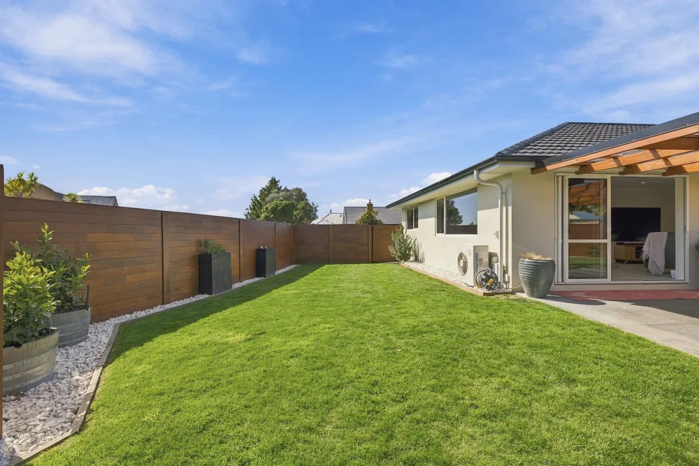 Photos of 61 Kotuku Crescent