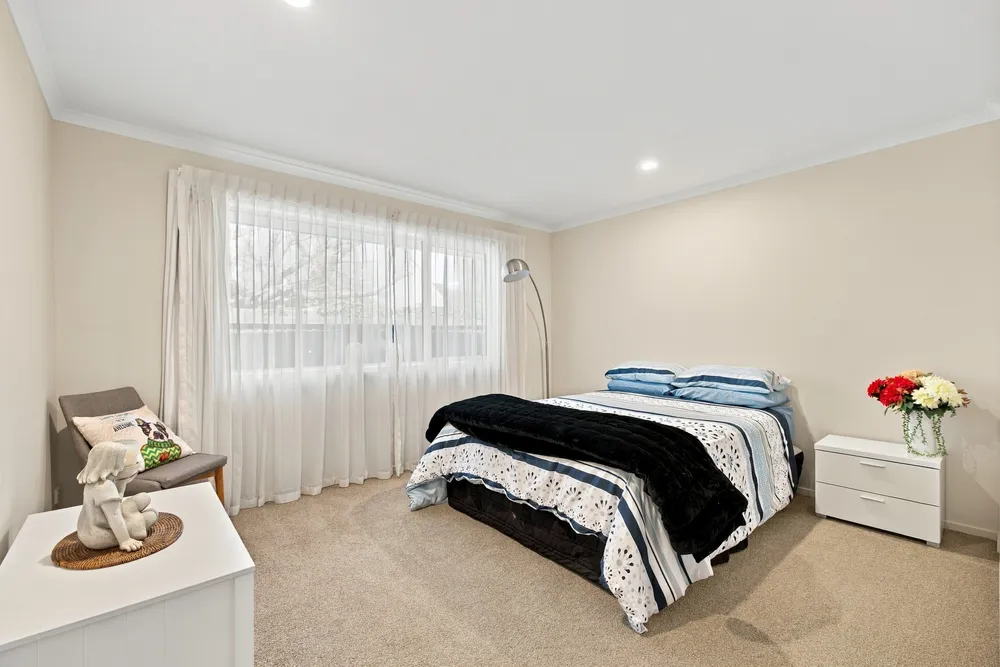 Photos of 61 Kotuku Crescent