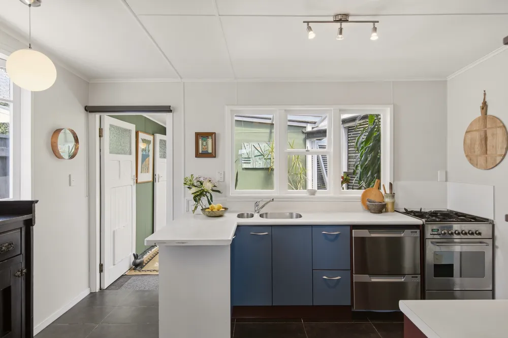 Photos of 54 Wingate Street