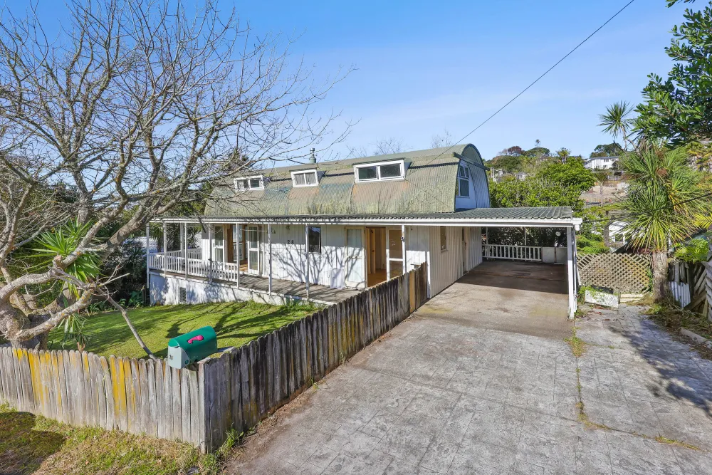 Photos of 28 Montana Avenue