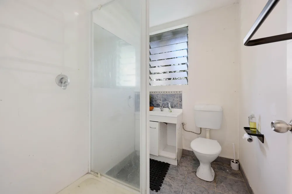 Photos of 28 Montana Avenue