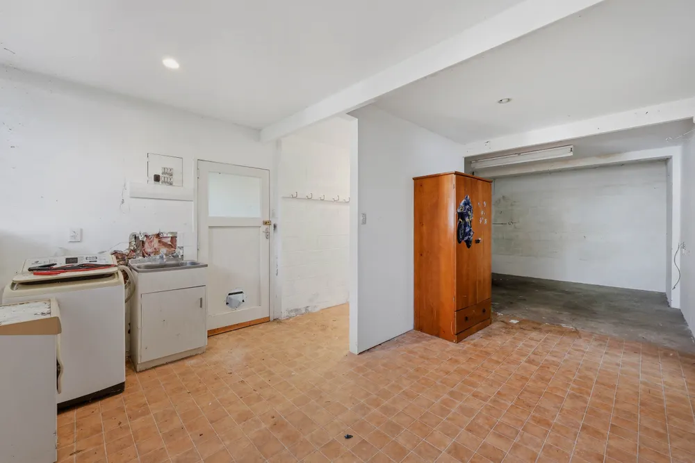 Photos of 28 Montana Avenue
